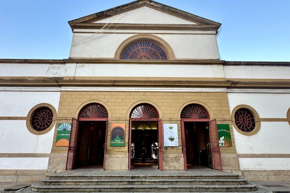 Casa França-Brasil, no Rio, passa a ter novo nome, prometendo muita brasilidade