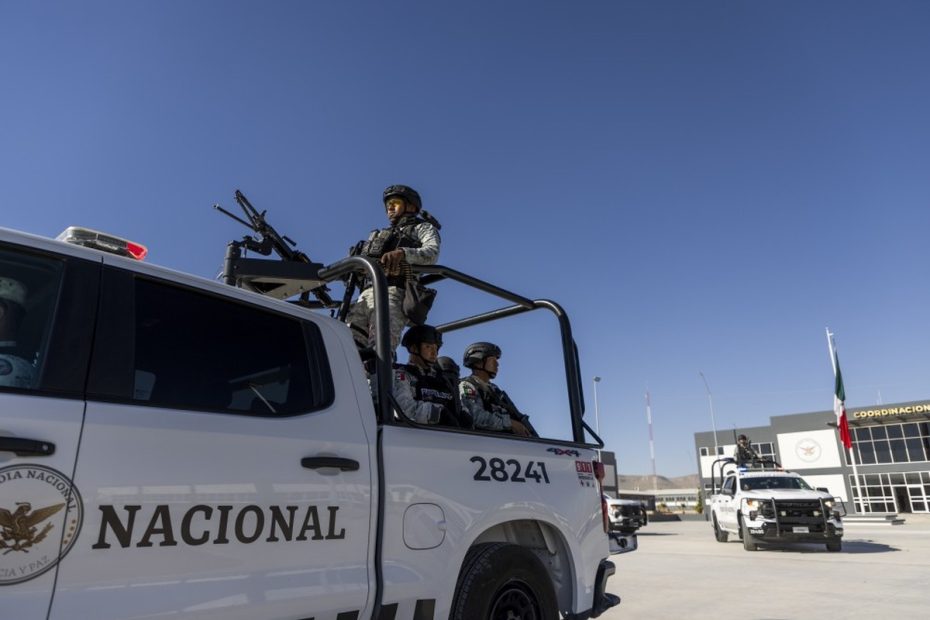 Polícia encontra 381 corpos amontoados em crematório no México