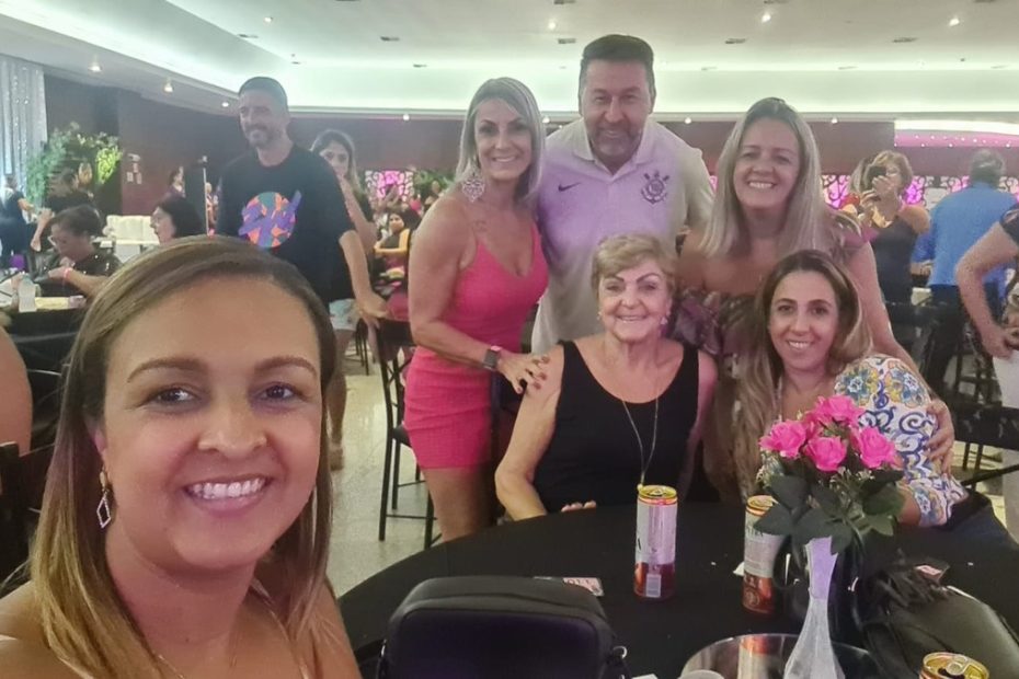 pizza de R$ 41 mil foi contratada por esposa de diretor da base em evento para 800 pessoas