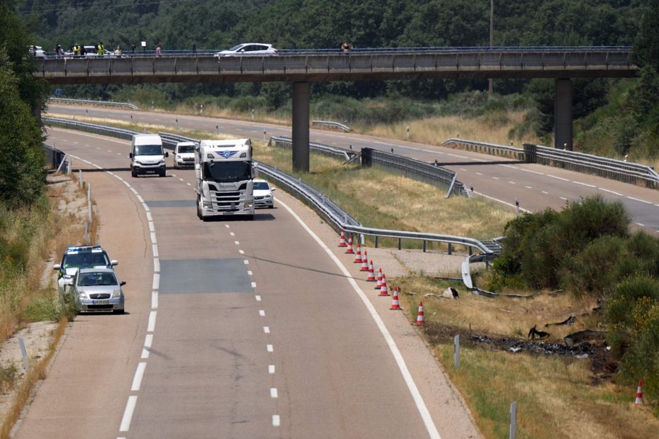 Mesmo trecho da rodovia já tinha registrado acidente grave oito dias antes da morte de jogador e irmão
